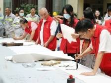 阳江：文艺惠民展演进企业 温暖人心鼓干劲