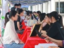 广东推出一批带编制优质岗位，涉广汕佛惠中等地｜在+求职