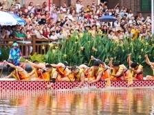 特写｜廿载龙舟鼓再响，坦洲安阜涌畔展新颜