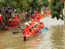 骑龙头、接龙舟水，中山横栏端午水岸欢腾