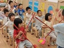 当汉服萌娃遇上旱地龙舟，黄花岗街云鹤社区“混搭”庆双节