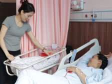 48岁产妇17分钟产子，破暨大五院分娩年龄纪录