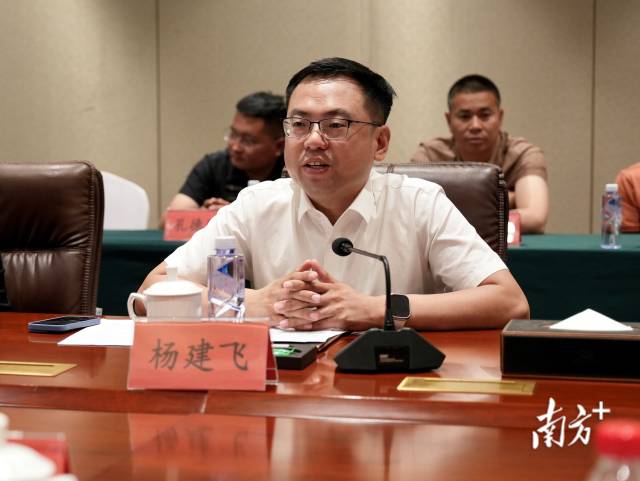 河北首衡农副产品有限公司副总裁杨建飞。 河北首衡农副产品有限公司副总裁杨建飞。