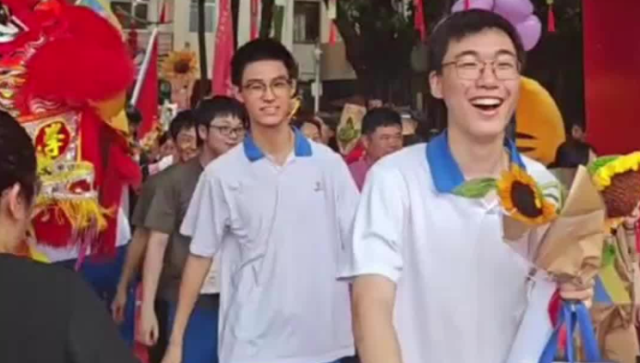 广大附为高三学生“壮行”！校长：高考就是高高兴兴去考试