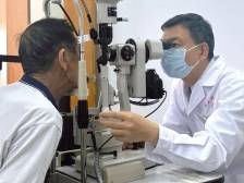 3毫米刀尖播撒光明30年！四会眼科专家江志华的万例复明之路