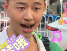 上才艺了！广州考生走出考场飙歌剧《今夜无人入睡》，送给学弟学妹