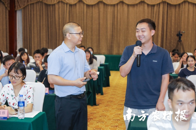 江門市2023屆“三支一扶”人員在崗暨離崗培訓(xùn)班學(xué)員與導(dǎo)師互動(dòng)