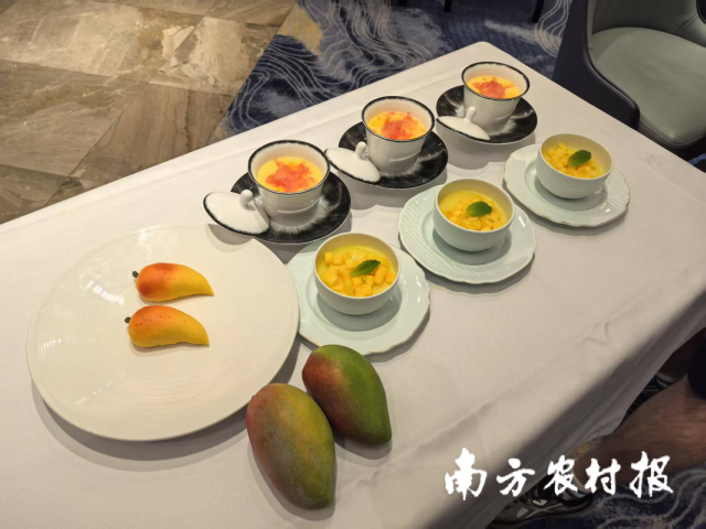 用百色芒果(田阳)制作的芒果杨枝甘露、芒果布丁、芒果包。 用百色芒果(田阳)制作的芒果杨枝甘露、芒果布丁、芒果包。