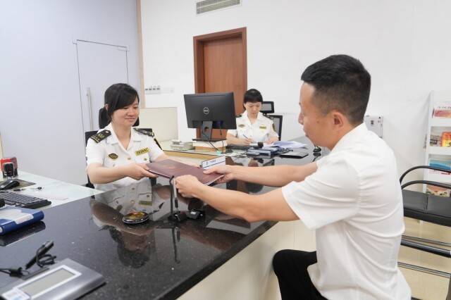 “不停运办证”