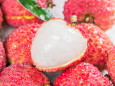 甜透天山！广东荔枝北上新疆“撒糖”｜舌尖六味·尝尽岭南①