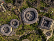 麤溪古韵：永定初溪土楼的山河密码｜古建光影