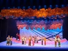 南方日报 | 首届全日制潮剧本科班学生在京毕业，毕业大戏《侨批颂》首演