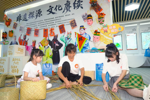 活動現(xiàn)場麻章非遺展示,。
