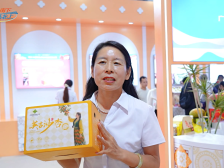 英吉沙县农业农村局局长推介英吉沙杏