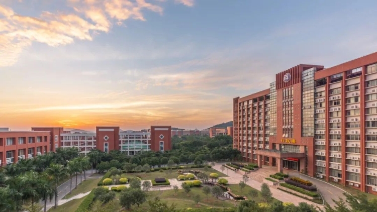 广州华商职业学院2025年夏季高考招生计划
