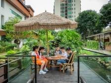 一庭风雅，满院湘情——把湖南烟火气，搬进花都竹林小院