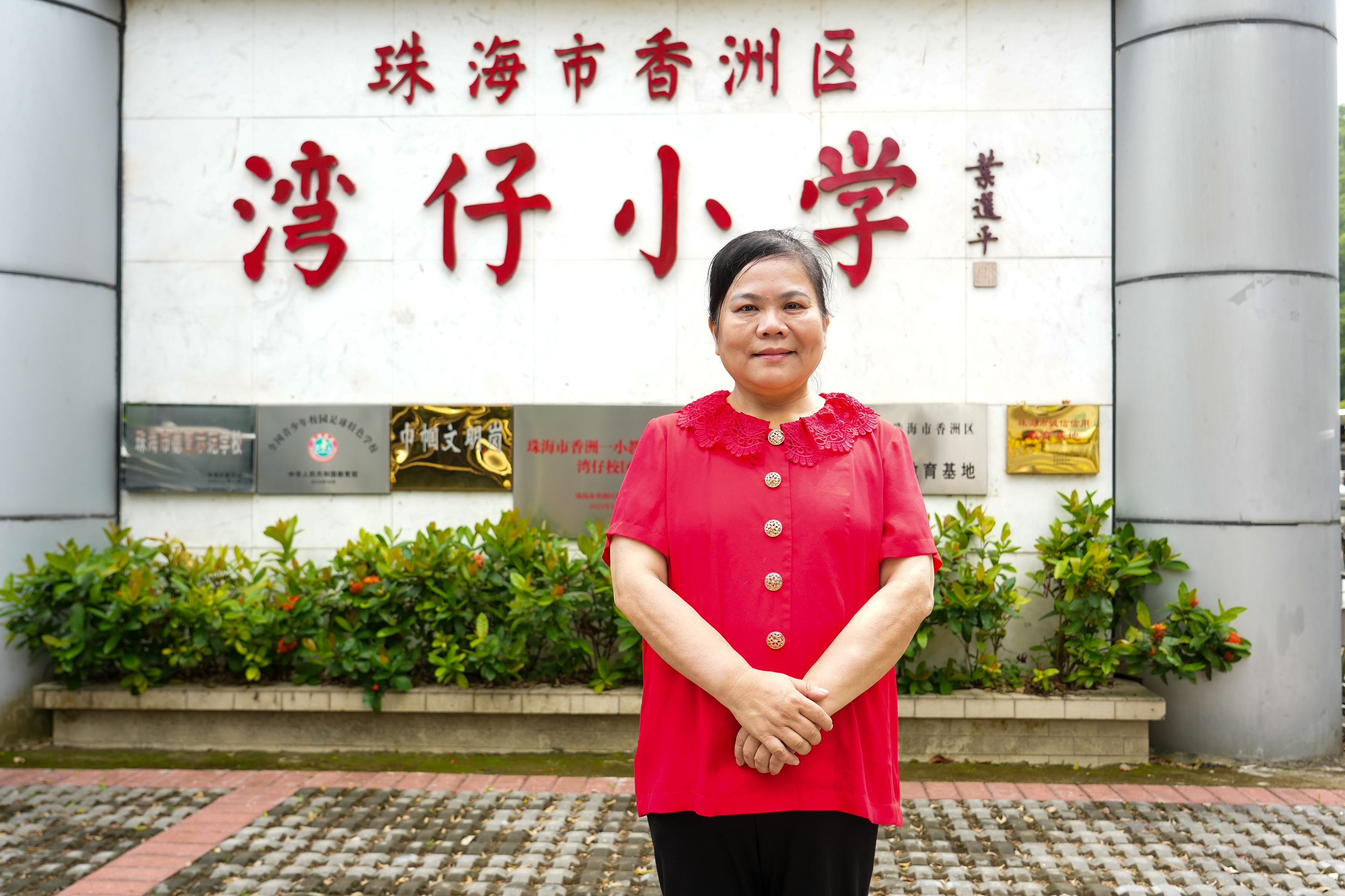 珠海湾仔小学教师谢春平。