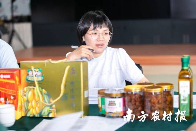 广东省农业科学院蚕业与农产品加工研究所研究员 傅曼琴