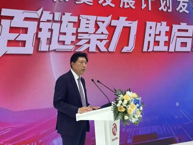中国贸匆匆会副会长于健龙