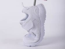 宝宝学步鞋怎么选？专家提醒：鞋底非越软越好