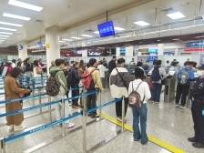 台风预警信号升级，深港这些口岸跨境巴士与列车暂停运行