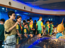 山区学子来到广州，登上“国之重器”体悟海洋