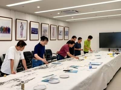 百米长卷挑战“不可能”，汕尾文艺助力“百千万”