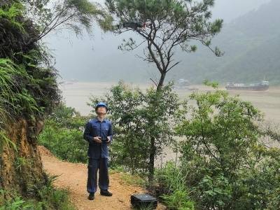 肇庆供电局启动Ⅱ级应急响应，全力抢修强降雨受损电力设施