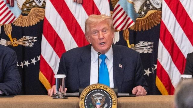 特朗普为何突然拿印度开刀？