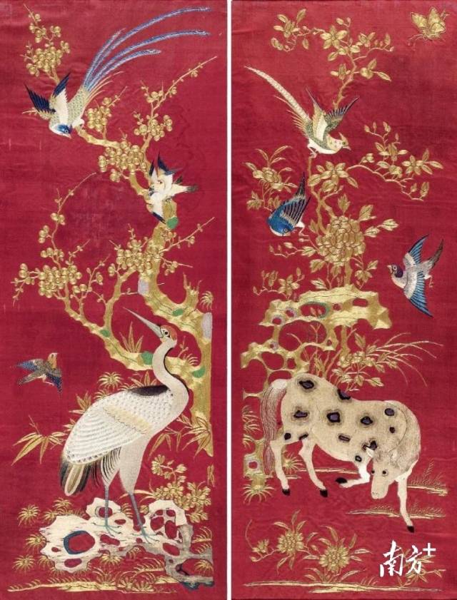 红缎金丝广绣挂屏。广东省博物馆藏