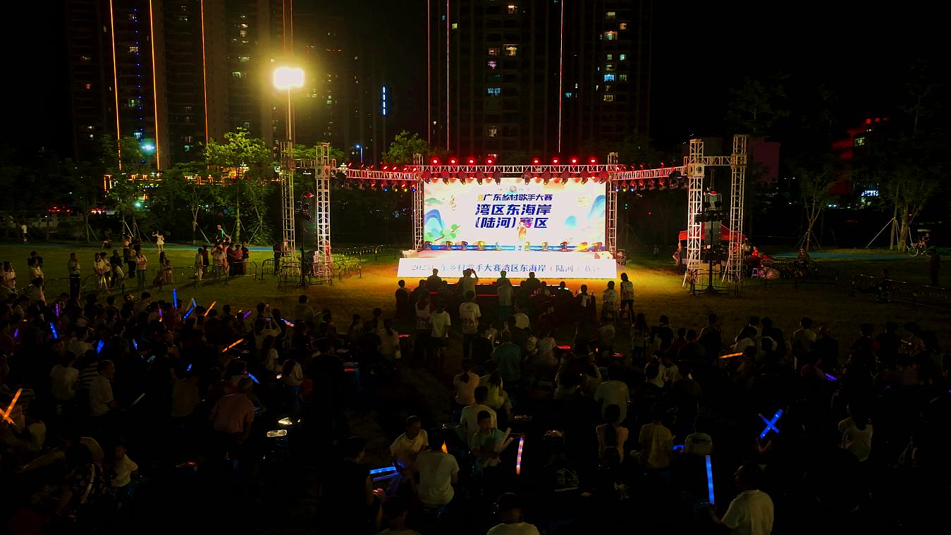 罗洞木偶戏表演。民星质朴感人，登台东海大赛
