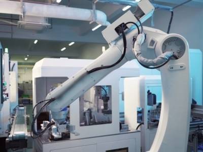 工业机器人渗透度持续上升，深圳坪山发布首批11个应用场景清单