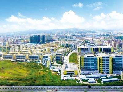 扎根深圳横岗技术突围，果链巨头伯恩光学凭超硬膜技术斩获大奖