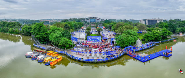 佛山市云东海碧道连续三年作为广东万里碧道铁人三项系列赛事首站举办地。