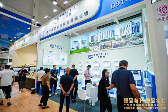 潮州陶瓷亮相喀交会,粤品北上畅通欧亚市场