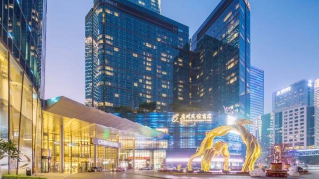 buff叠满！越秀房产基金上半年稳住了吗？| 冷眼看财报