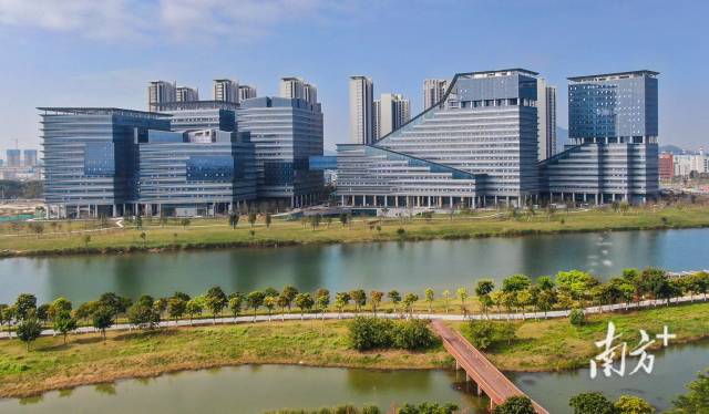财报前瞻 | 营收预计增长27%，但利润面临压力 MI308许可与AI提价将驱动AMD(AMD.US)股价上涨