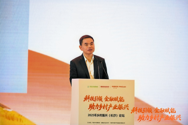 中国平安集团董事会秘书兼品牌总监盛瑞生