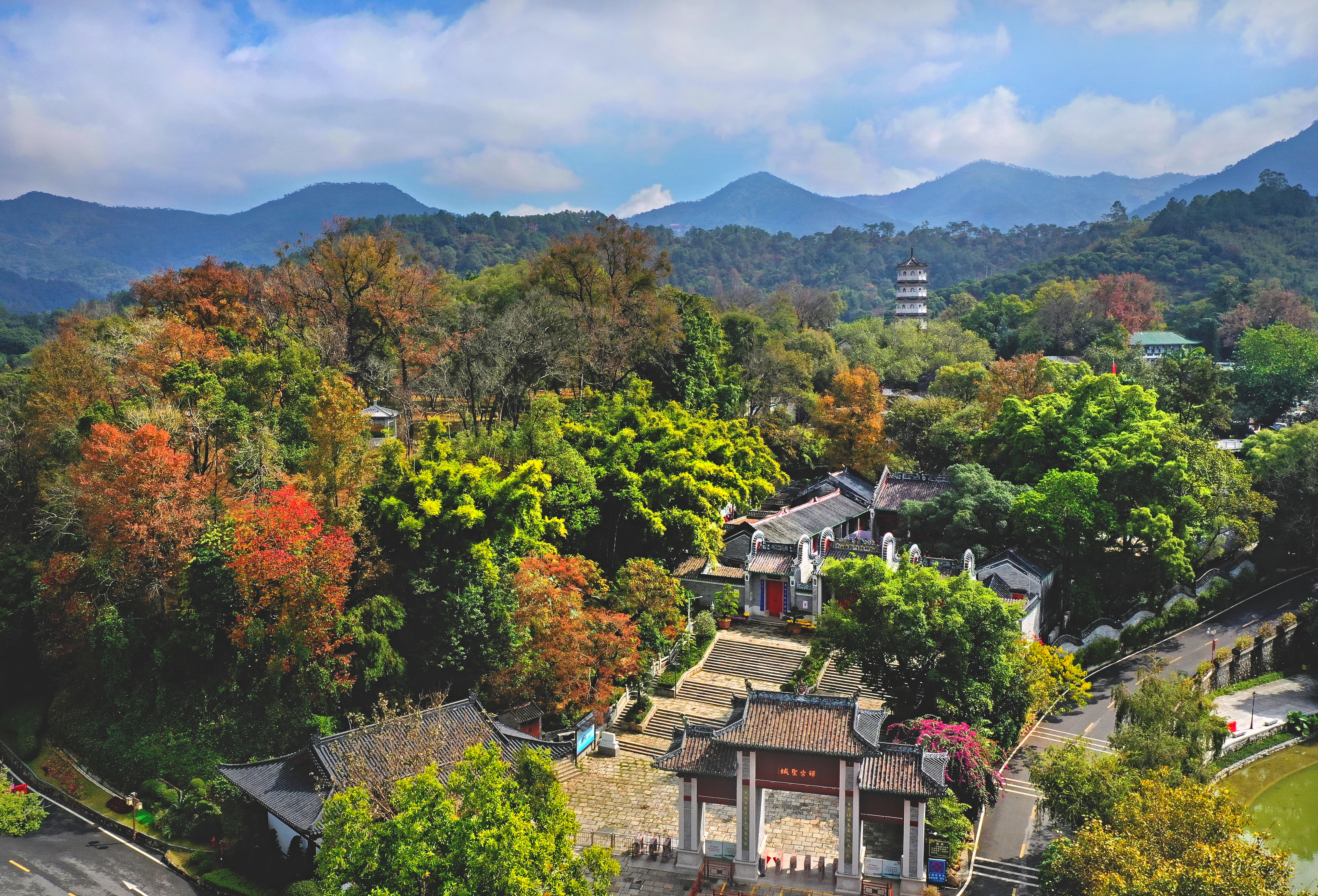 新兴县是云浮千年禅都、