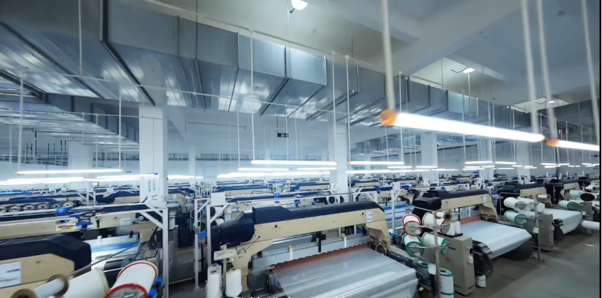 深圳建行平台云贷支持企业 致景全布运营管理的生产车间