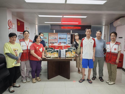 黄花岗街云鹤社区开展困难群众慰问活动