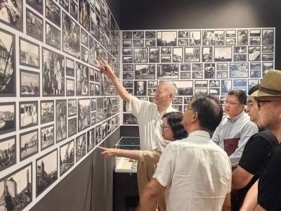 德国青年捐赠365张日军轰炸广州旧照，走访拍下今日之广州 | 铭记历史向复兴