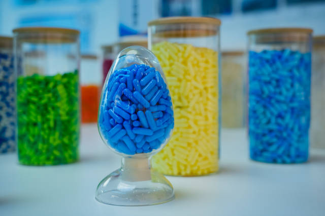 在海洋药物与生物制品领域，广东科研力量也在逐一破解。（图源视觉中国） 