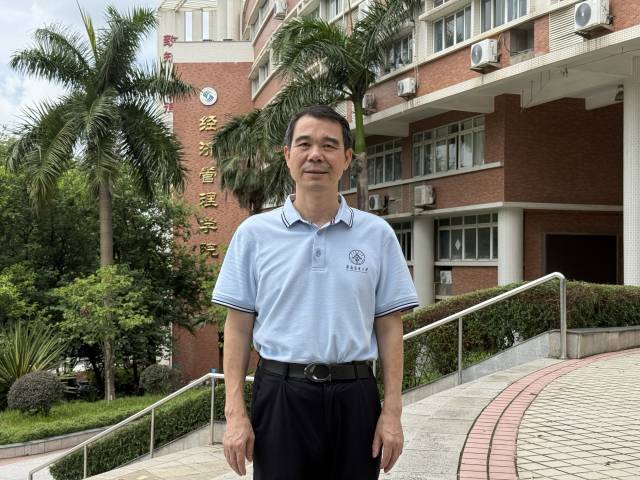 “疾控中心”要求家长观看科普宣讲？东莞疾控提醒：诈骗！