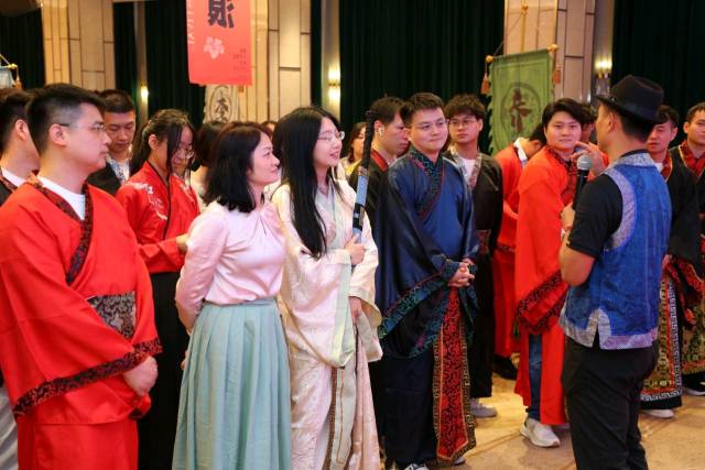 七夕邂逅发展良缘，华强北企业人才联谊活动赋能“百千万工程”