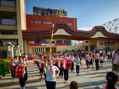 “神兽”归笼！粤东西北花式迎开学