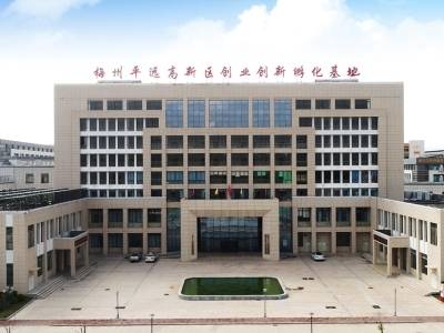 夜市招聘、高校直聘、跨省联动，平远揽才“组合拳”激活产业“一池春水”