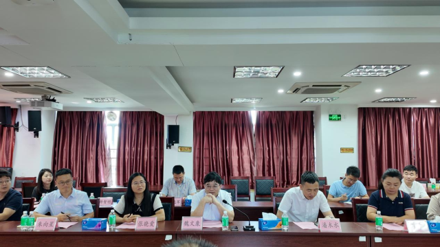 农业生物育种产业化关键技术研讨会现场。