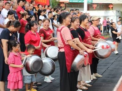 拿盆敲打、爬楼观赛、孩童呐喊！五华“县超”华城主场很燃