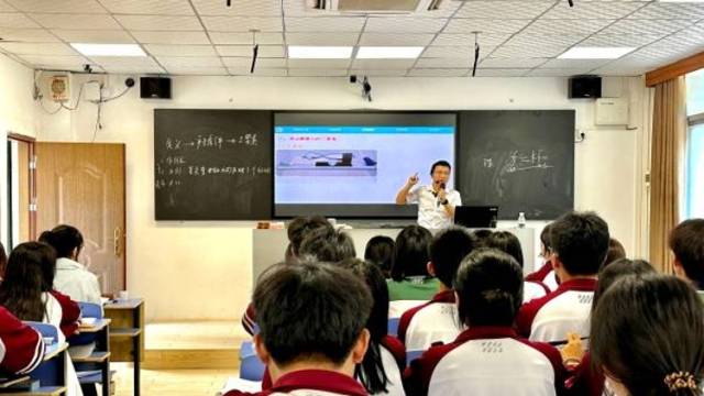 广东老师的课，为什么越来越好听了？